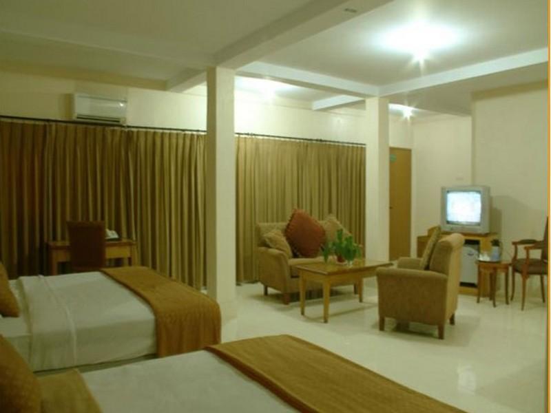 Kalisma Hotel Джакарта Екстериор снимка